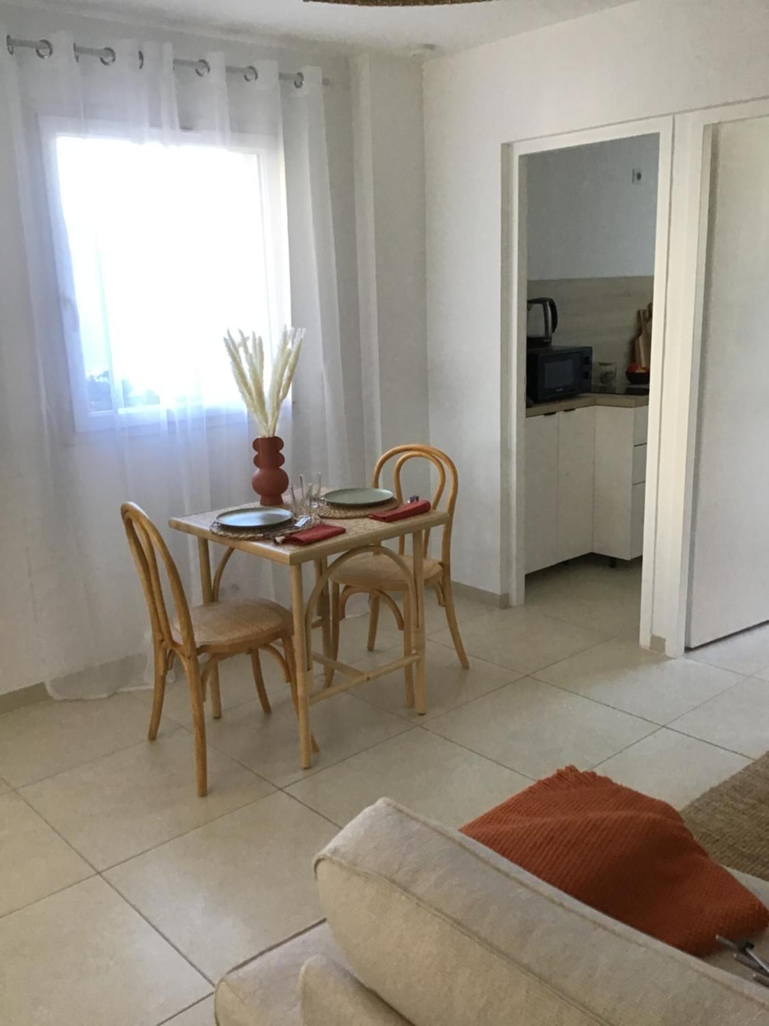 Апартаменти Ste Marguerite Elegant T2 Avec Terrasse Марсель Номер фото